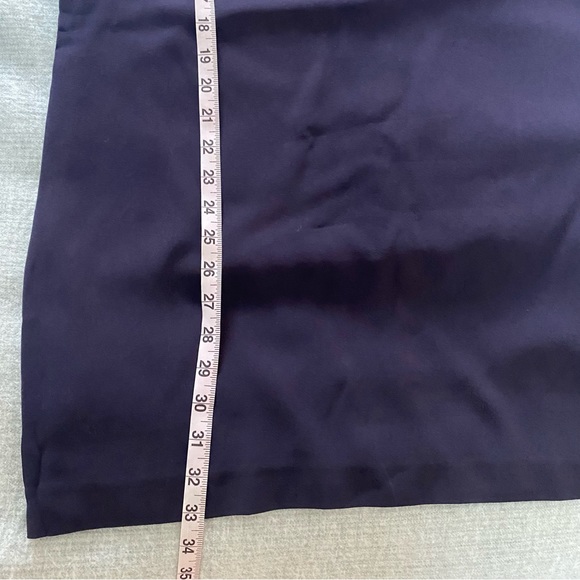 Aritzia Babaton Short Sleeve V Neck Mini Dress, Size 10 🎀 - Picture 8 of 8